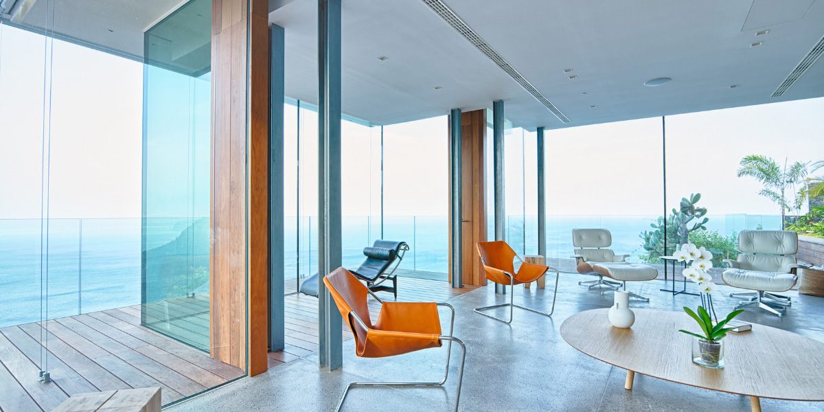 Imagen de hogar con ventanas gran ventilación natural Climalit